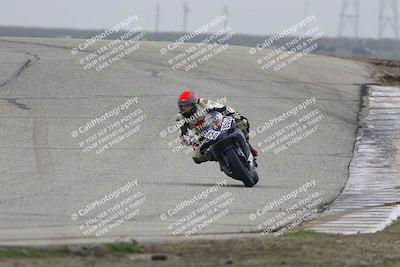 media/Nov-29-2025-TrackDaz (Sat) [[10ae2d9bce]]/A Group/Session 3 (Outside Grapevine)/